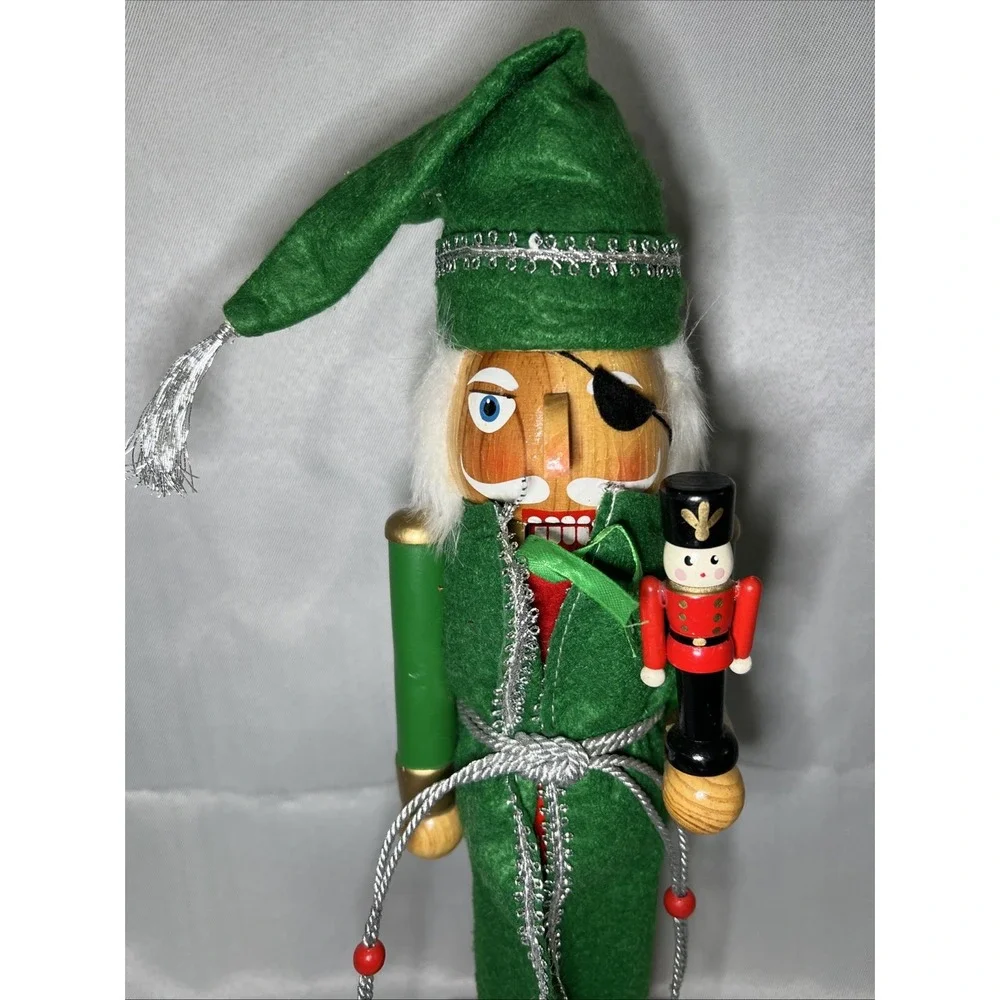 Nutcracker Wooden‎ Target Pirate drosselmeyer